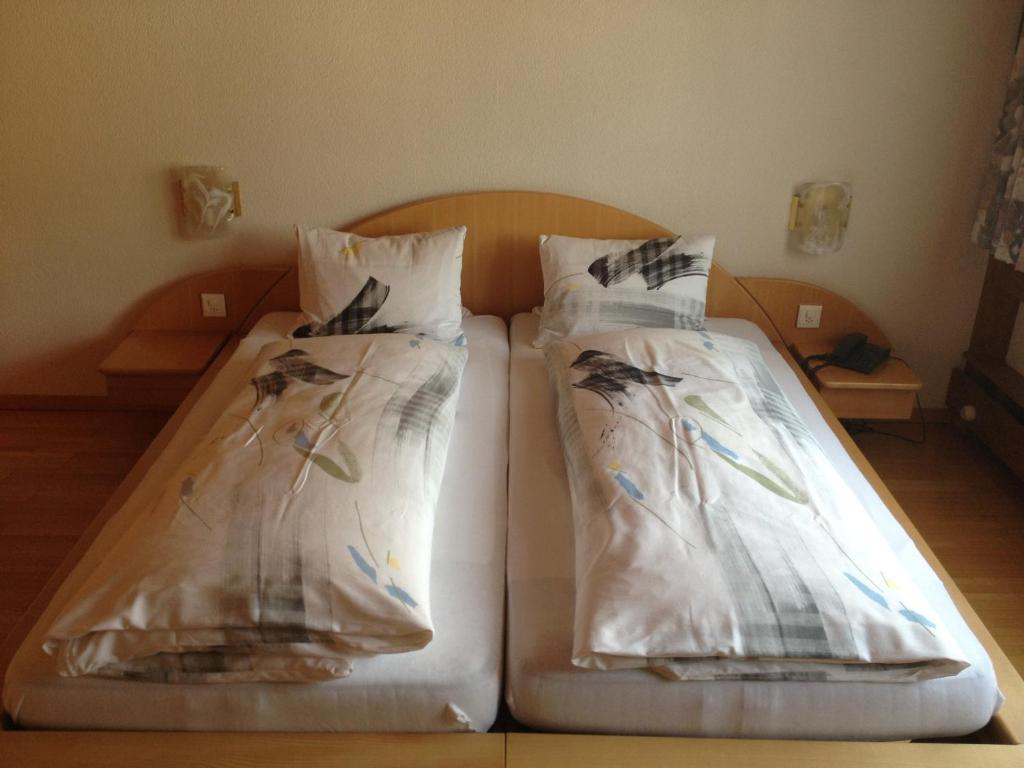 Cafe-Conditorei Hotel Huber Lichtensteig Bilik gambar