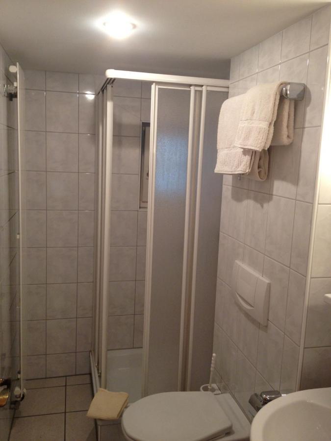 Cafe-Conditorei Hotel Huber Lichtensteig Bilik gambar